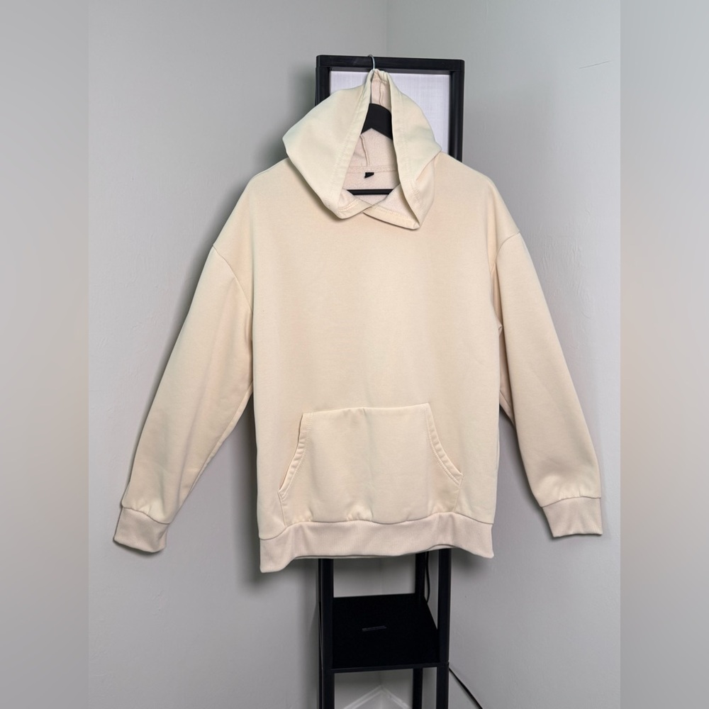 SHEIN Men's Beige Hoodie Sweater